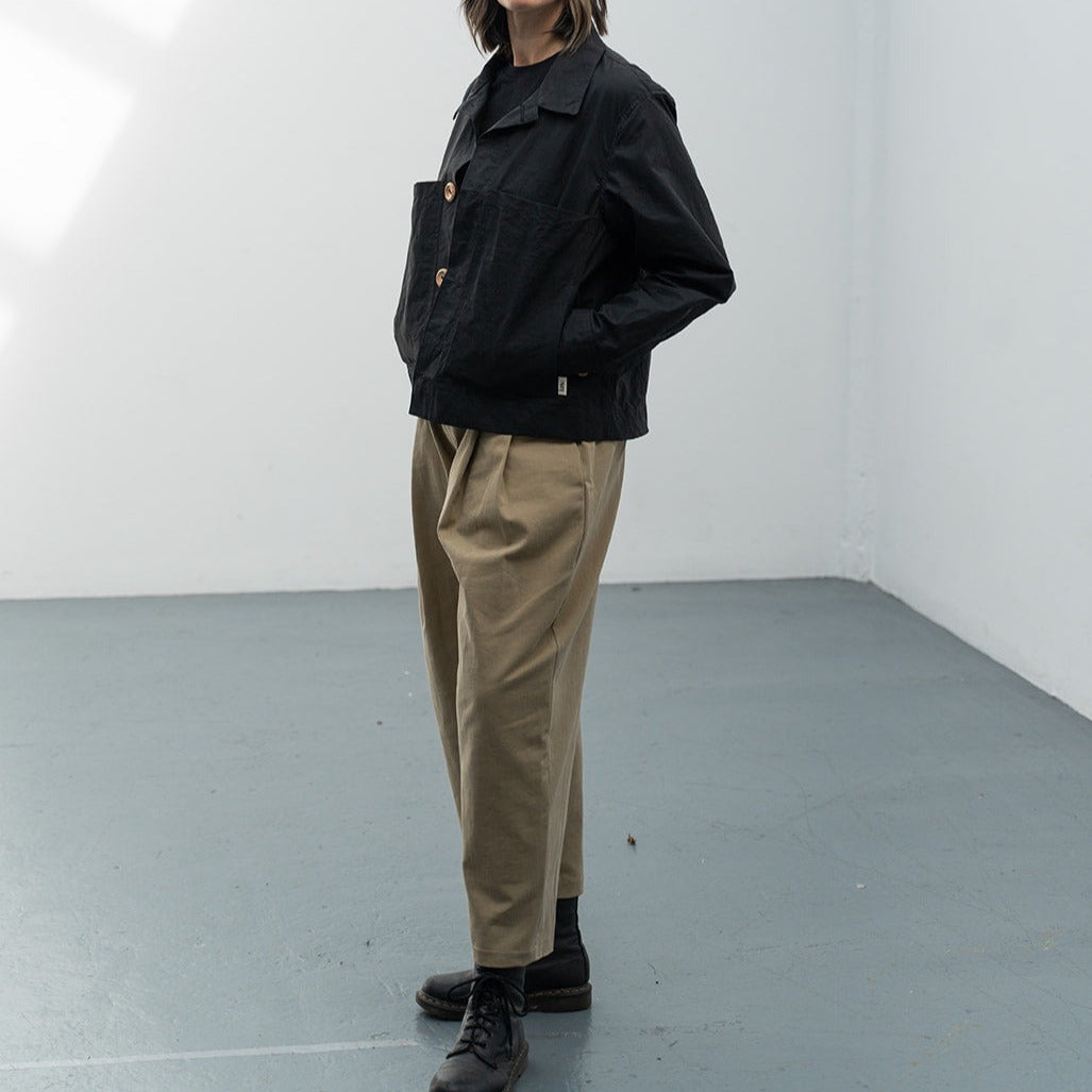 LAW DESIGN STUDIO PLEATED TROUSER