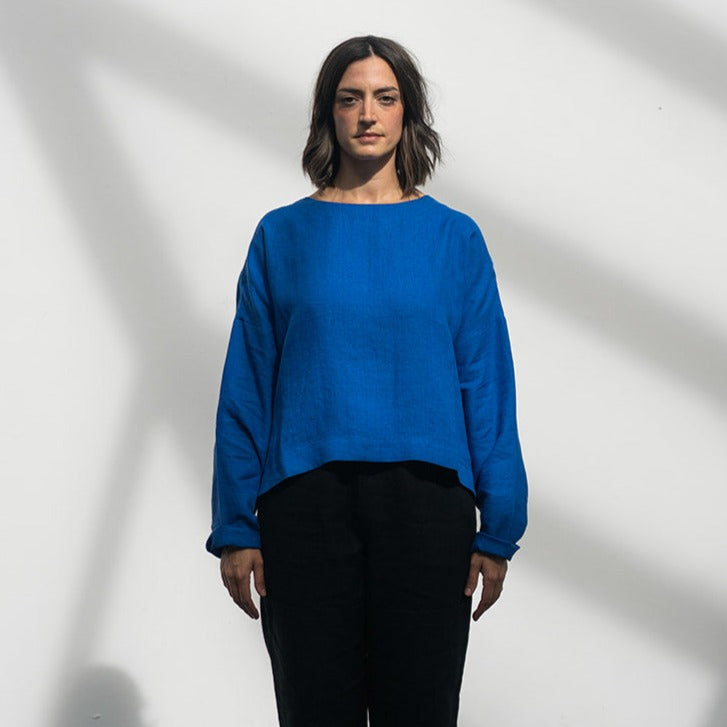 COBALT LINEN LONG SLEEVE TOP