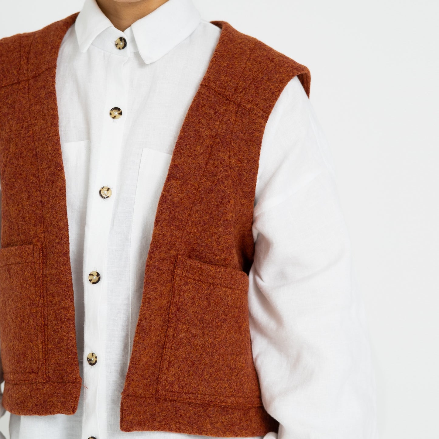 RUST-WOOL-GILLET-LAW