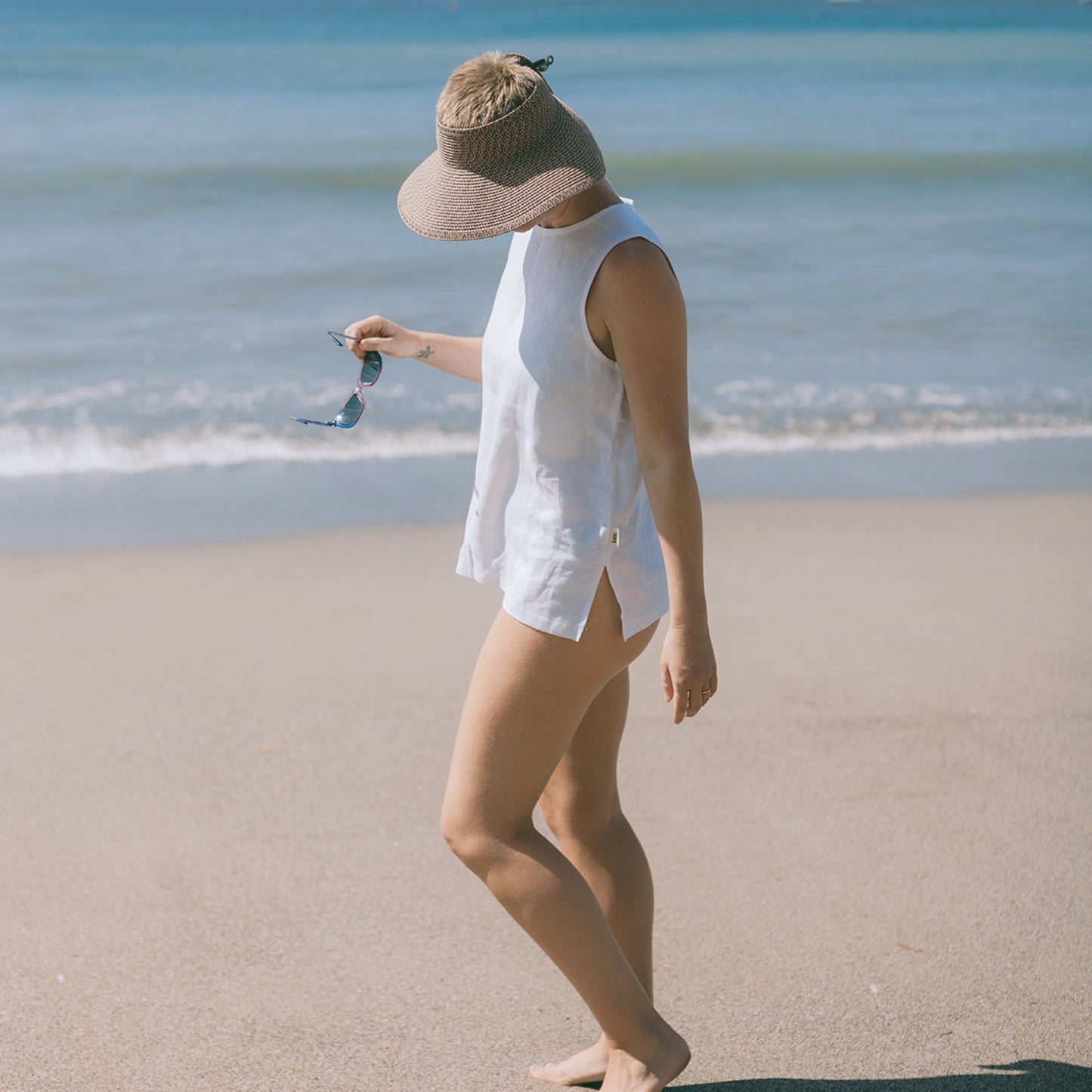 'Alison' Sleeveless Linen Top