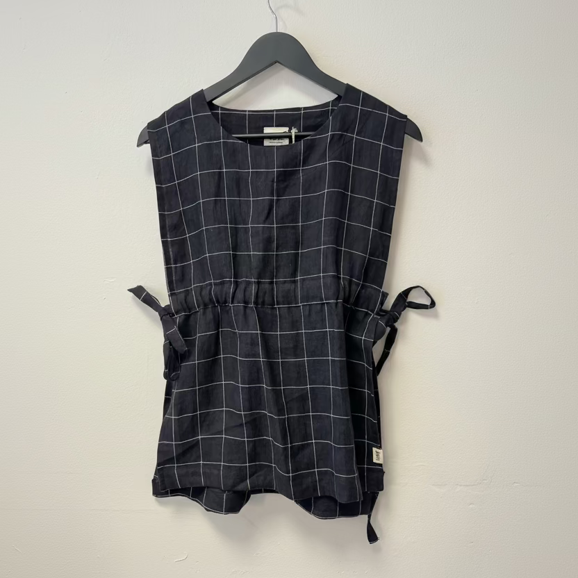 Checked Layering Linen Vest with Side ties - S