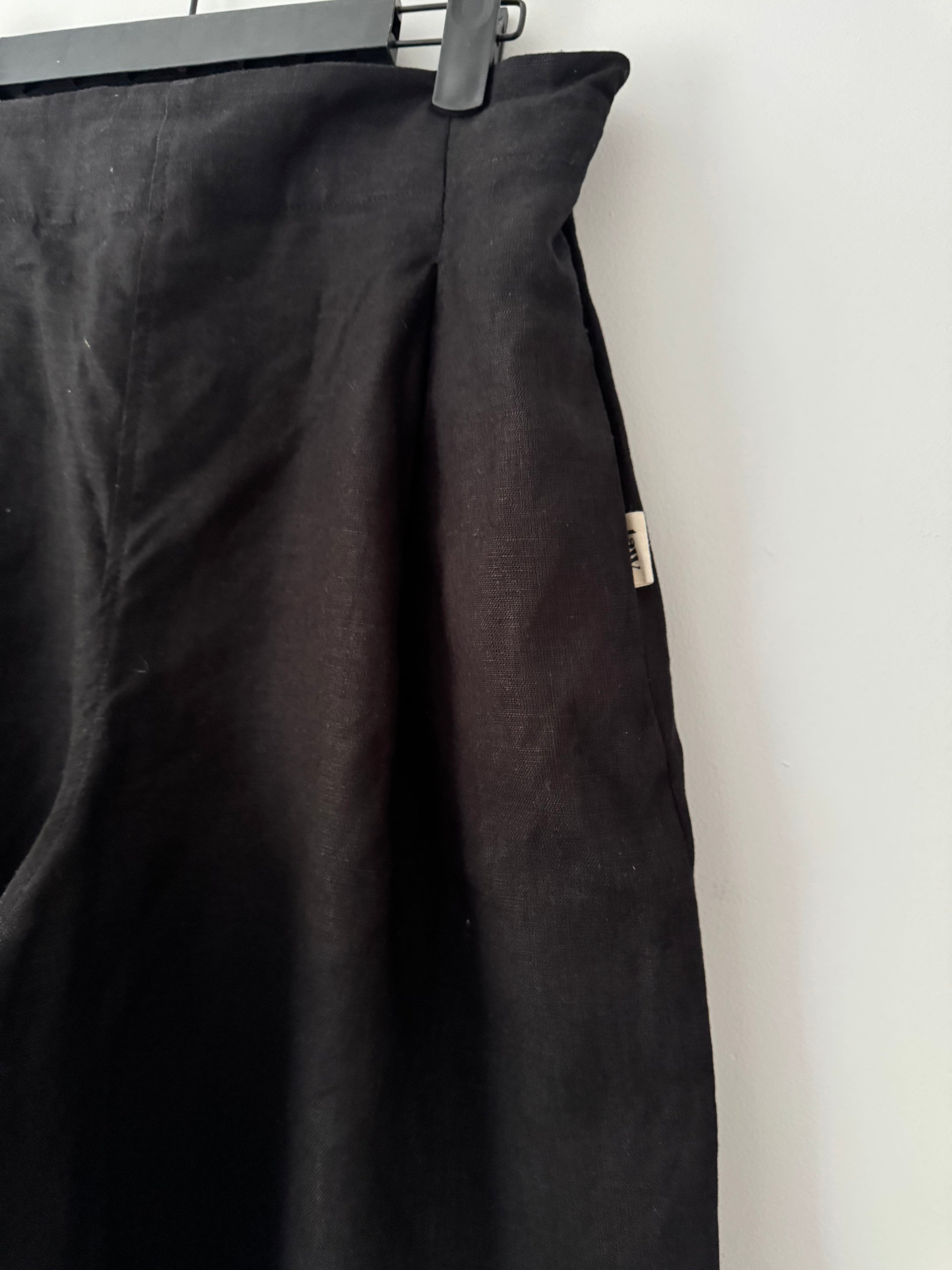 Pre-Loved 'Morley' Black Linen trousers - Size Small