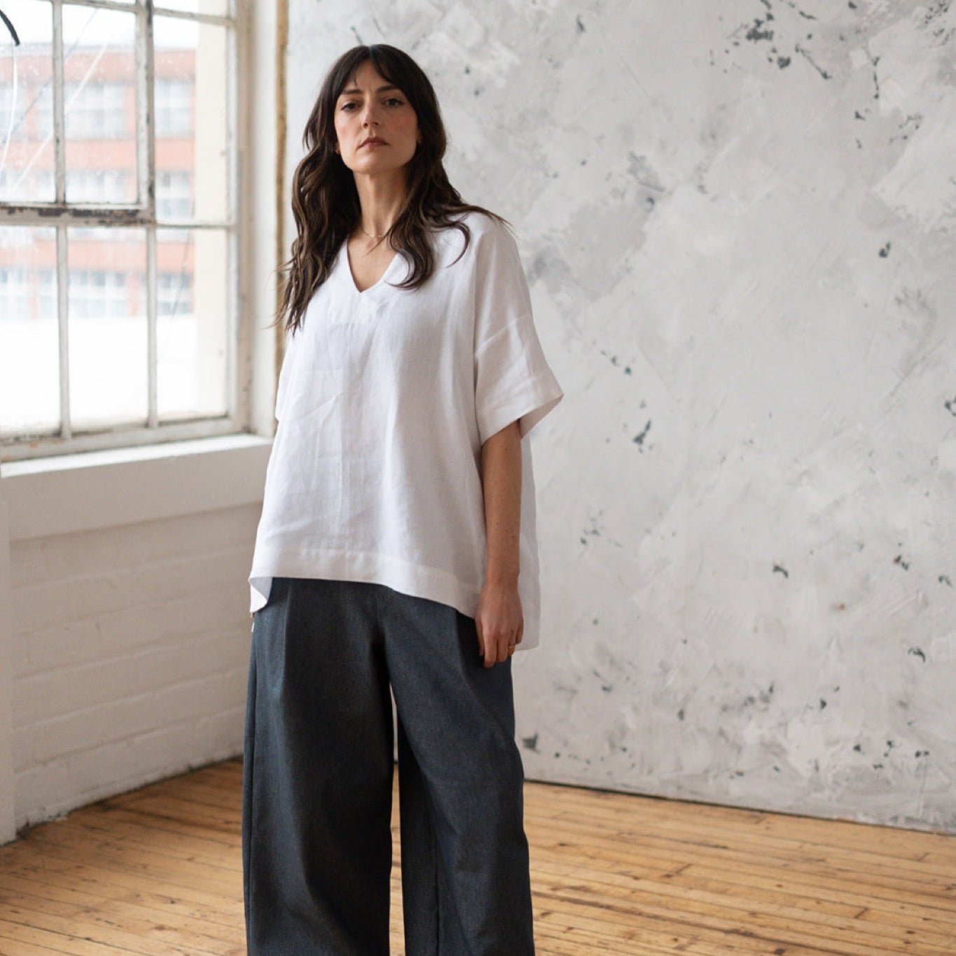 V neck linebn top