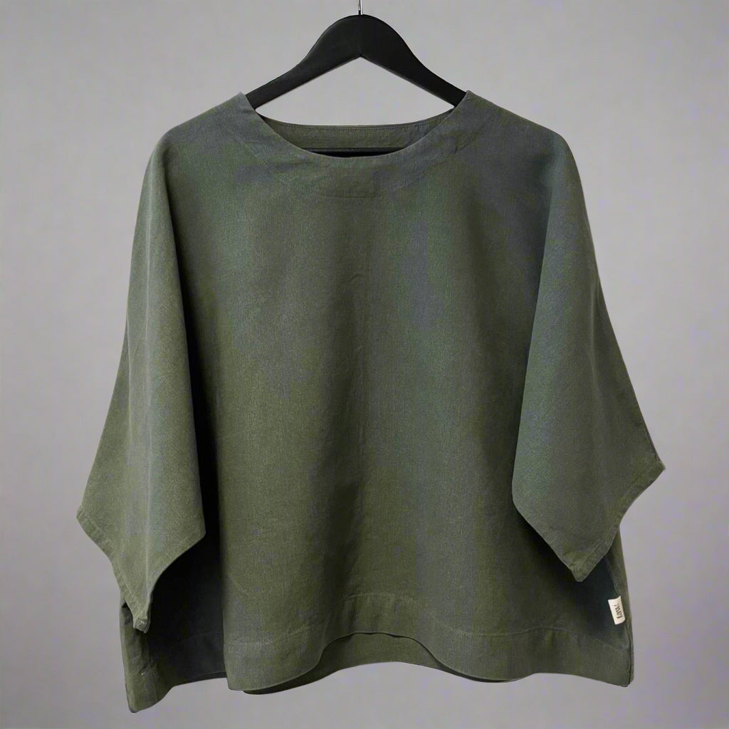 'Olivia' Sage top | pre-loved | size L