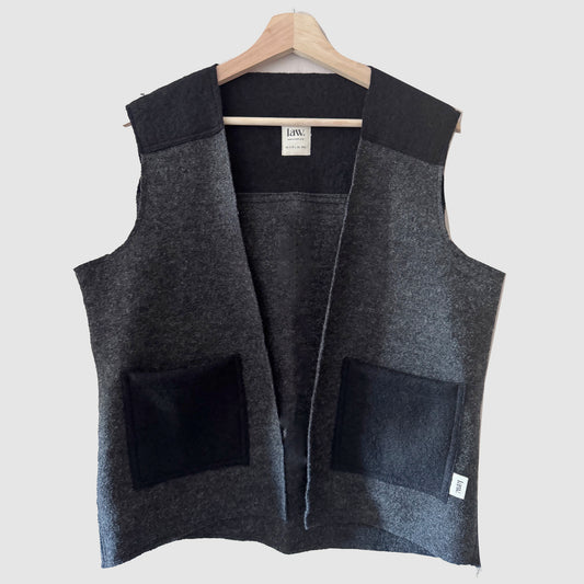 100% wool gillet Size S