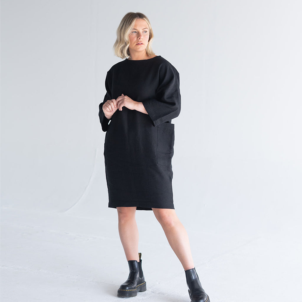 BLACK LINEN DRESS