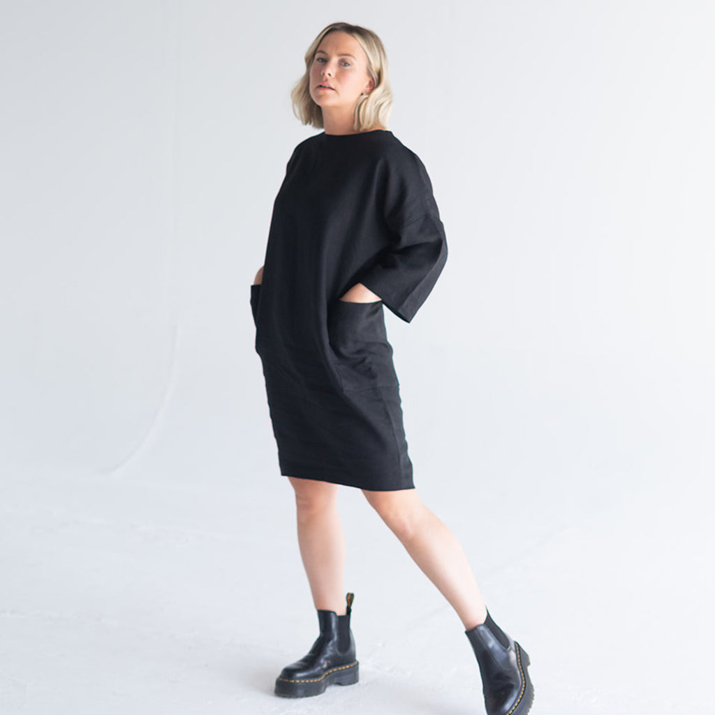 BLACK LINEN DRESS